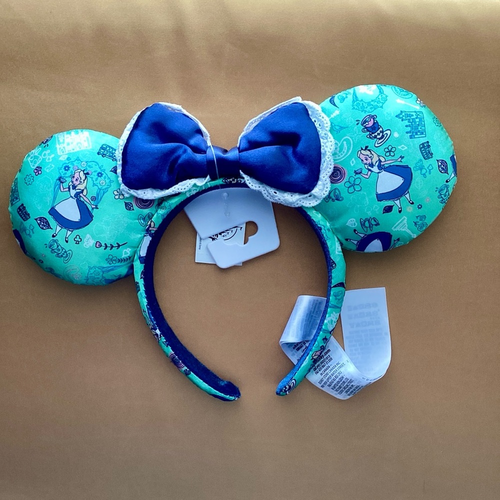 Disney Parks Epcot United Kingdom Alice In Wonderland Green Ears Headband
